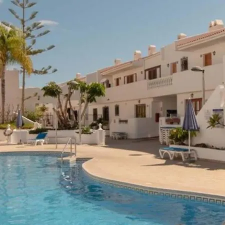Blue Island House On The Hill, With Heated Pool Apartmán Los Cristianos (Tenerife)